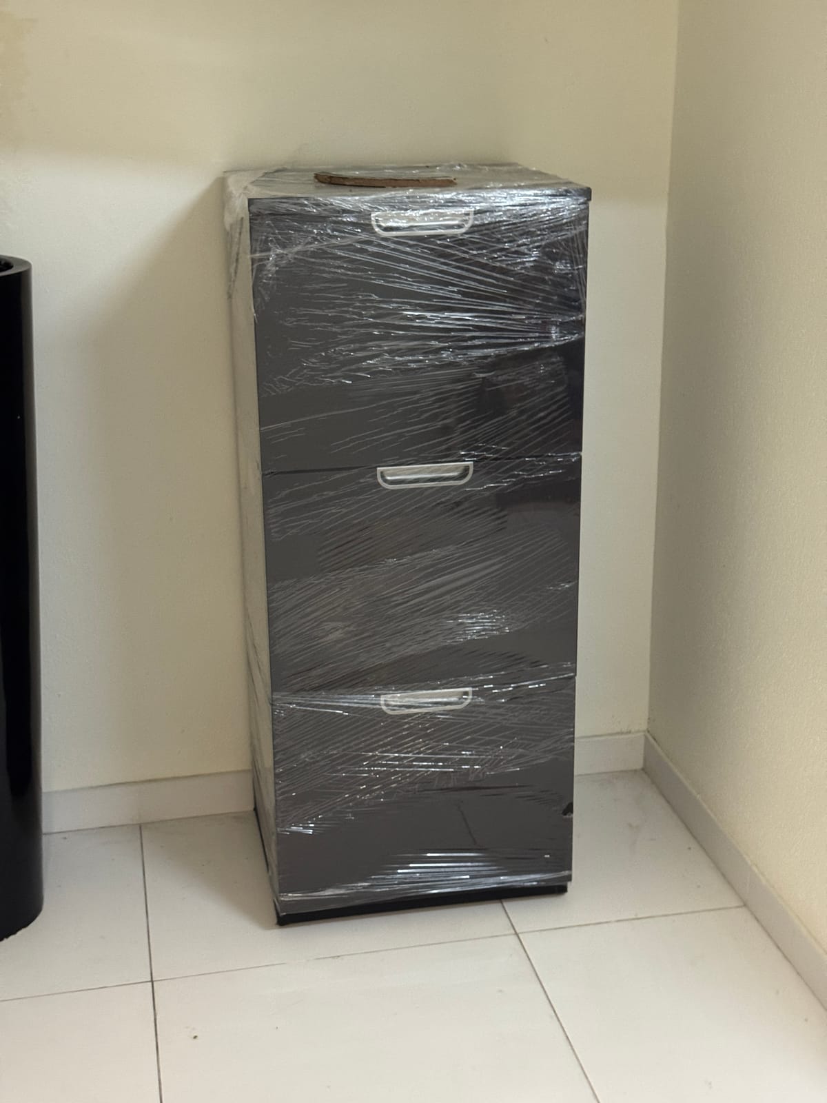 Ikea Filing cabinet (3 drawers)